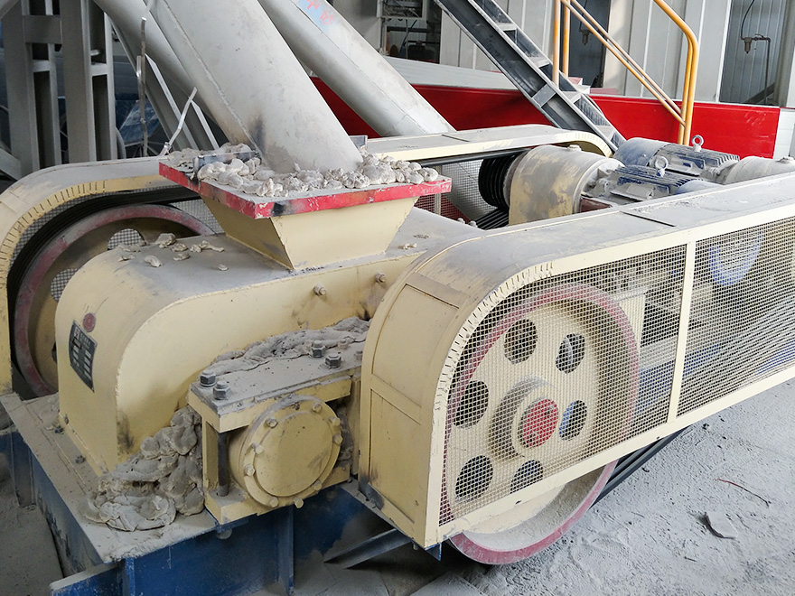 Double China Roll Crusher